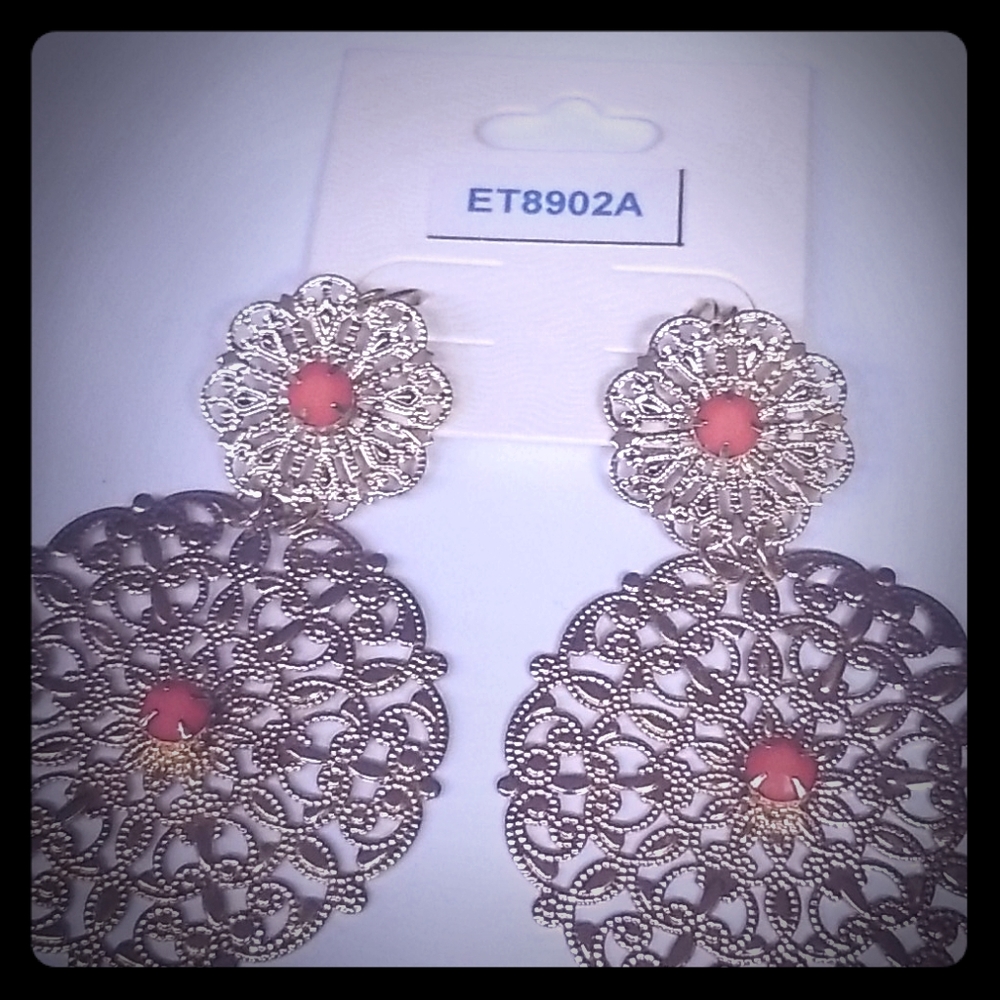 Beautiful fashion earrings